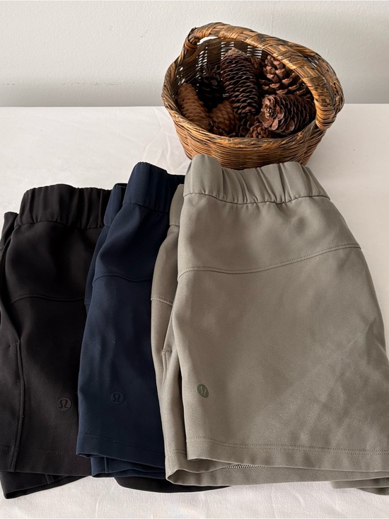 lululemon athletica Pants - Lululemon Stroll At Sundown Short 3" Lot Of 3 Size 6 Black Navy Grey Sage